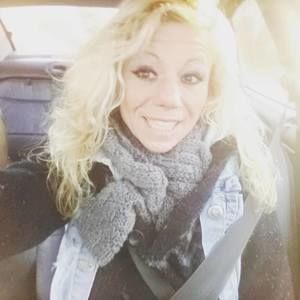 Meet your Posher, Connie